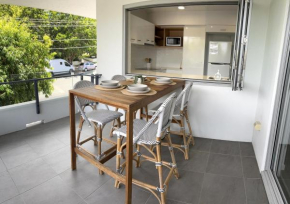 Location, location, location - spacious apartment
